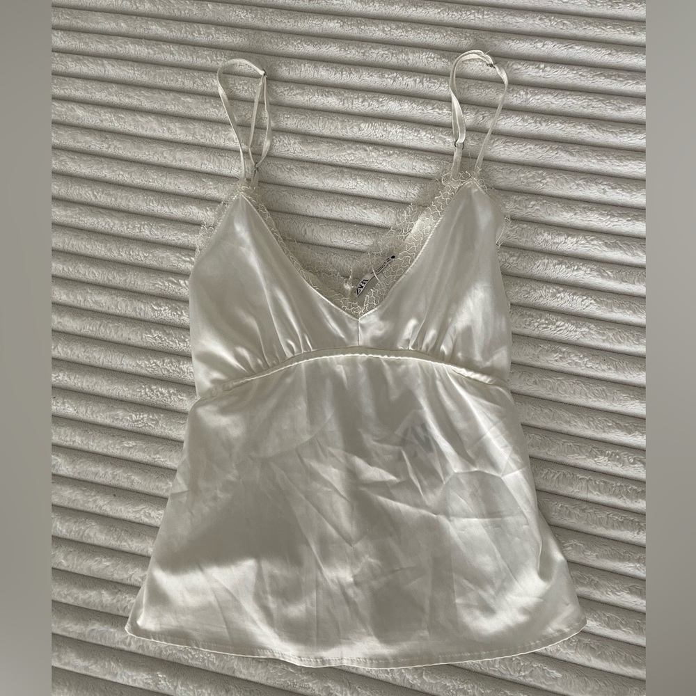 Zara lace trim wrap tie satin top - Picture 4 of 6